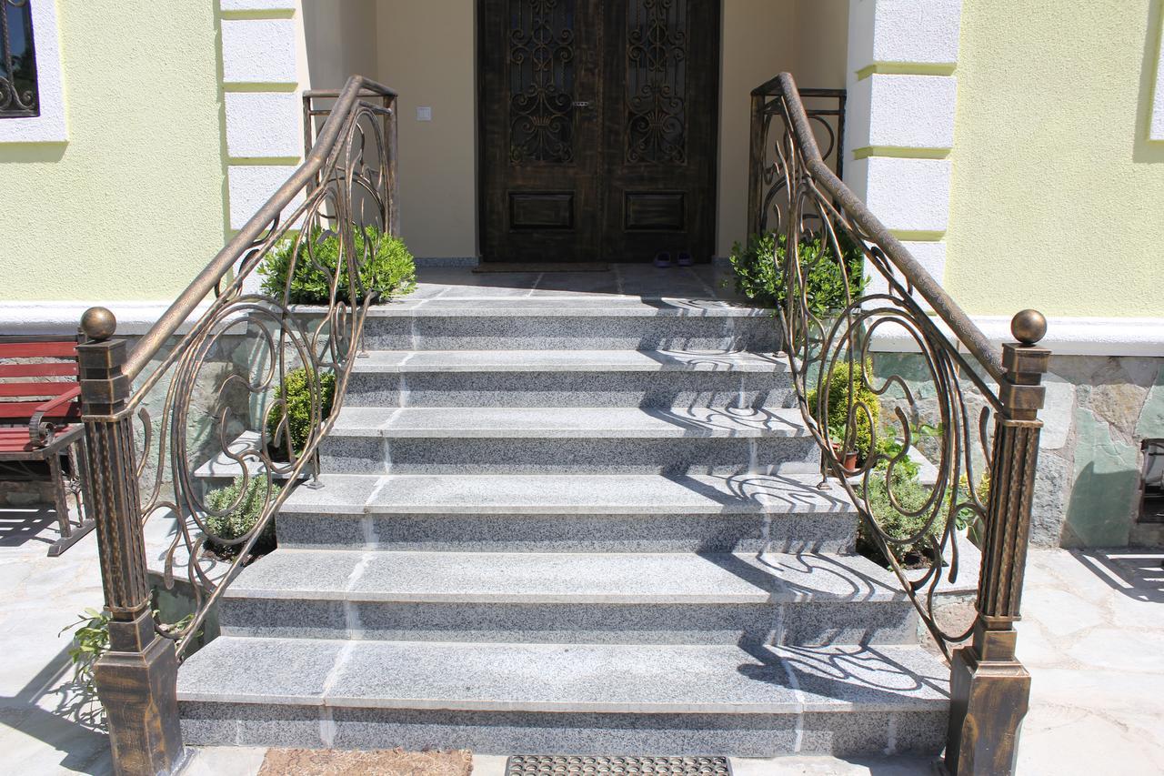 Hotel Mimino Tbilisi ภายนอก รูปภาพ