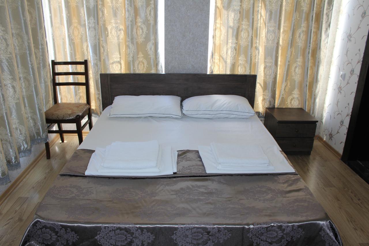 Hotel Mimino Tbilisi ภายนอก รูปภาพ